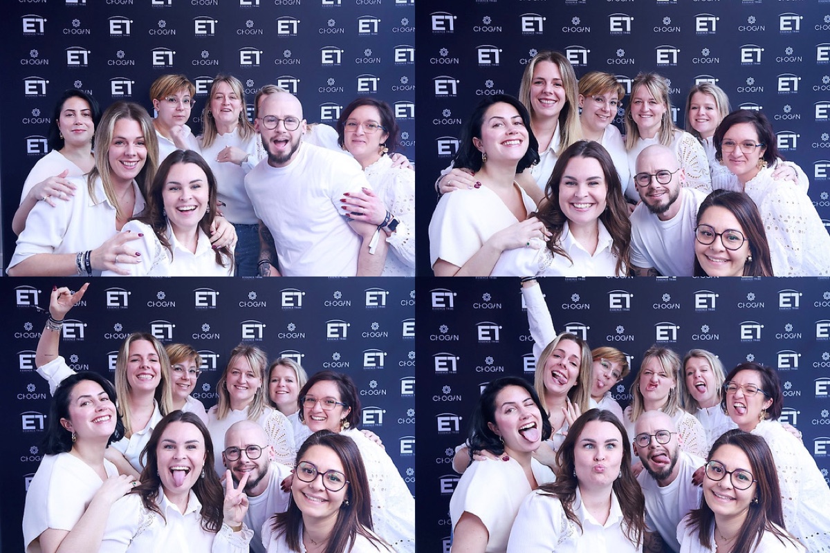 L'équipe au photomaton de l'événement francophone Chogan 2026, tout de blanc vêtue